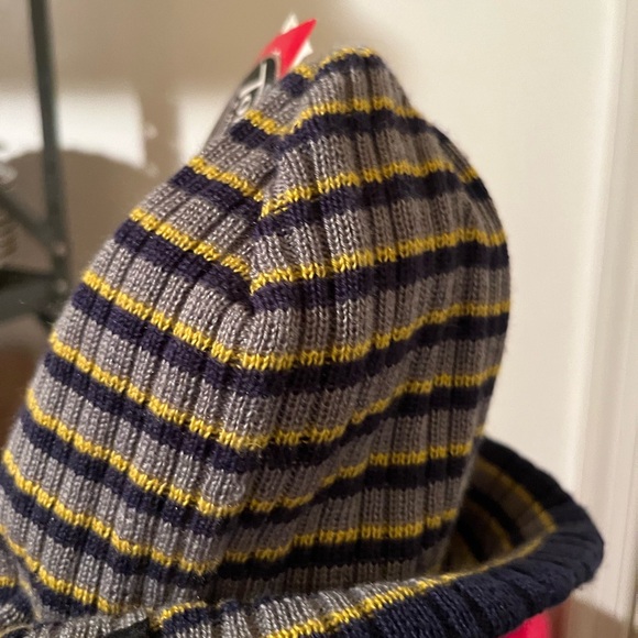 Toby & Me Reverdible Hat NWT - Picture 8 of 15